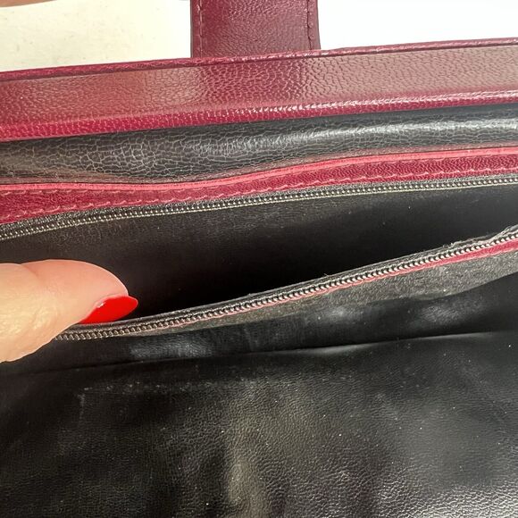 Sakowitz Saks Clutch Cranberry Marlot Burgundy Italian Leather Handbag Italy - Picture 8 of 16